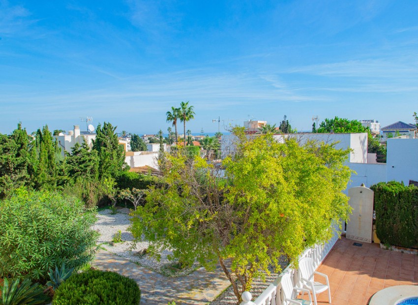 Villa en Torre La Mata