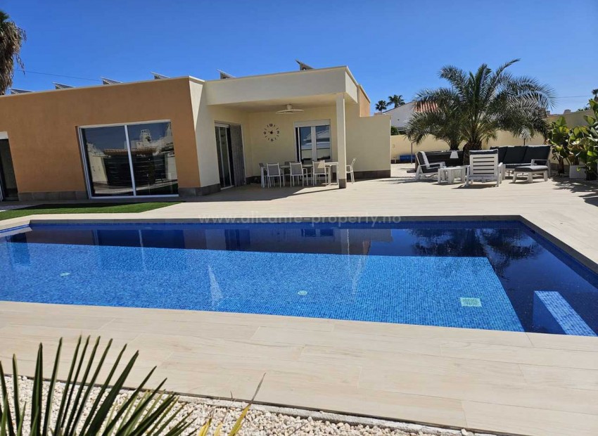 Villa en Torrevieja Centro