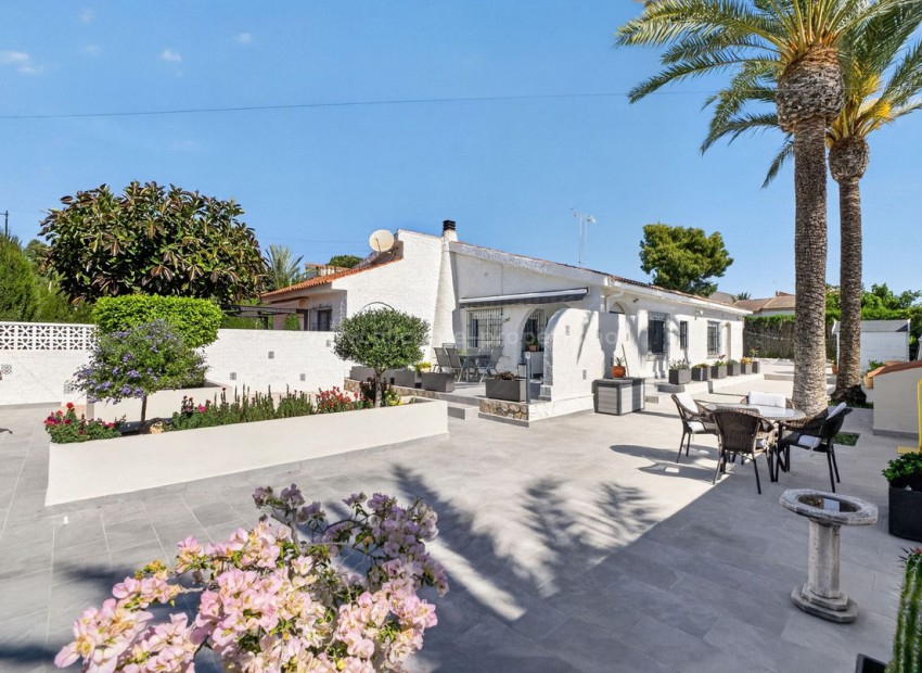 Villa en Torrevieja Centro