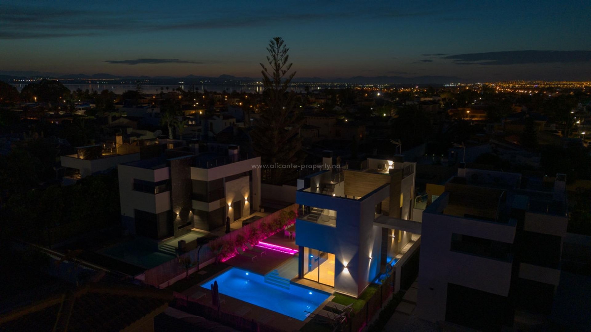 Villa en Torrevieja Centro