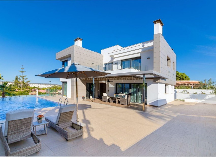 Villa en Torrevieja Centro