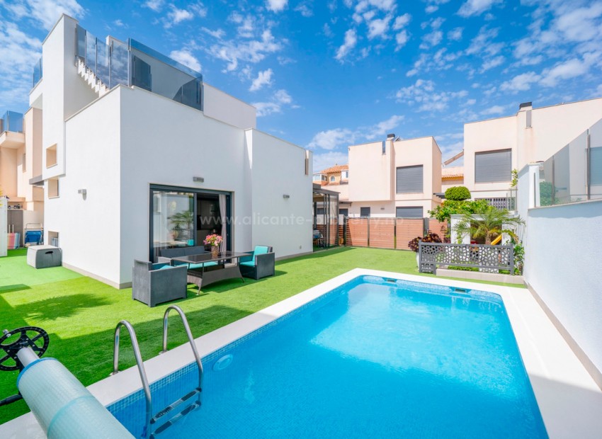 Villa en Torrevieja Centro