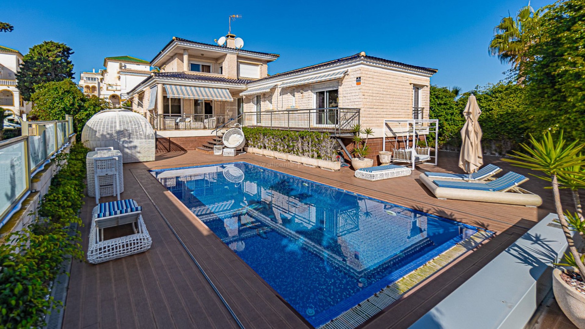 Villa en Torrevieja Centro