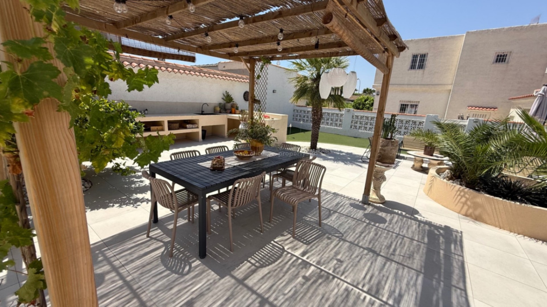 Villa en Torrevieja Centro