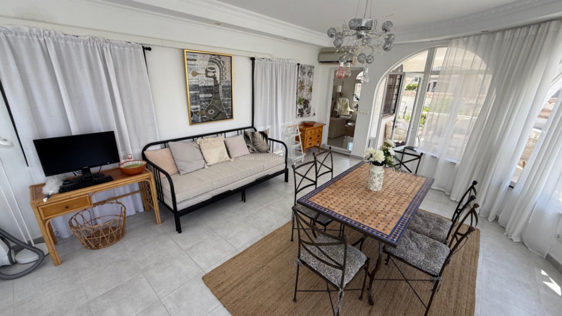 Villa en Torrevieja Centro