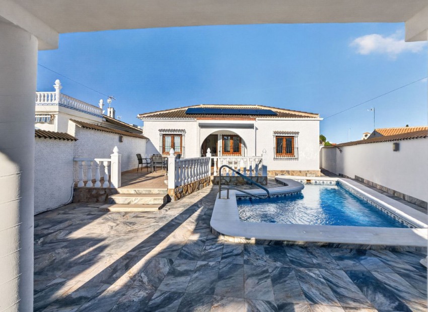 Villa en Torrevieja Centro
