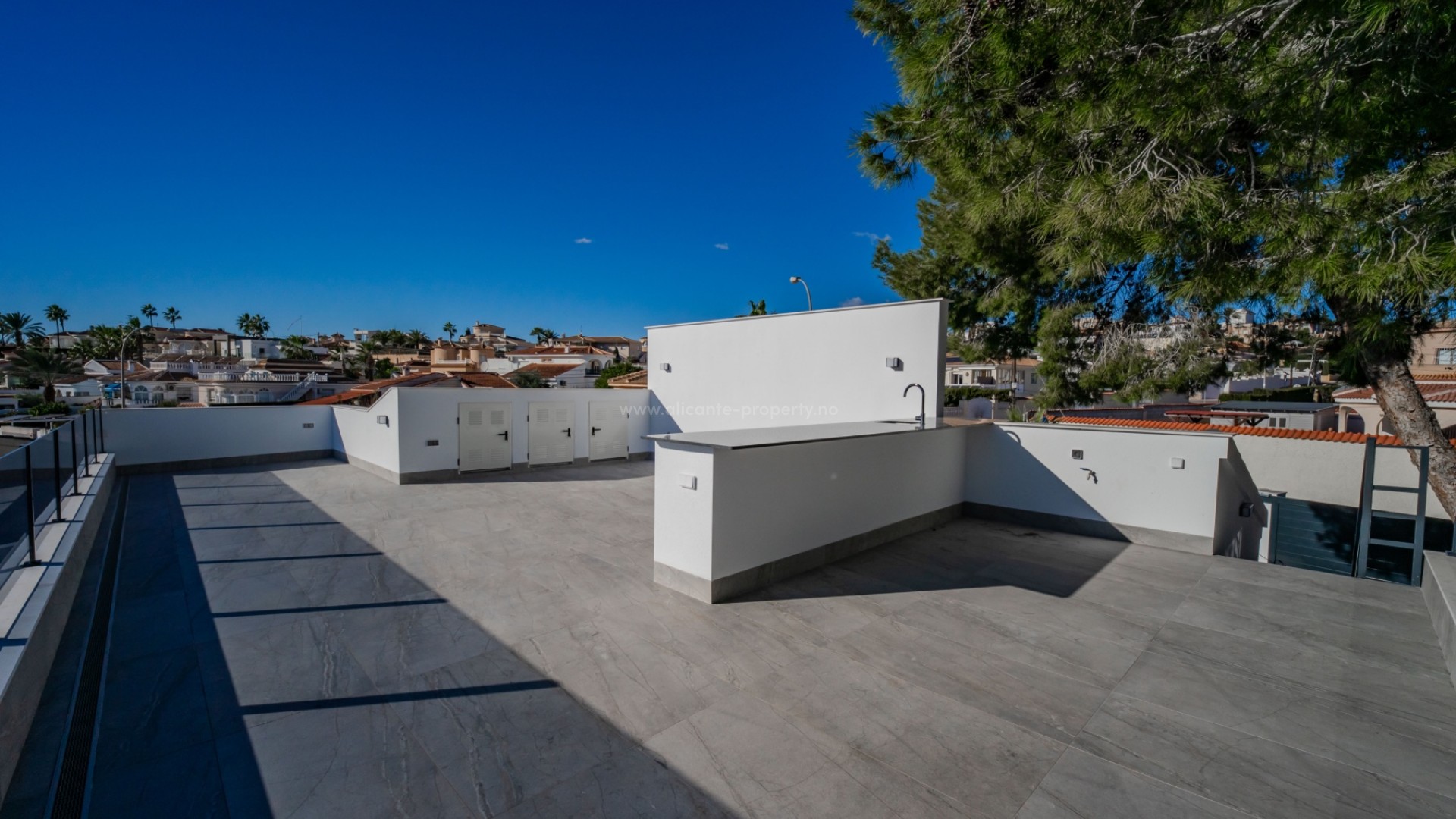 Villa en Town Center