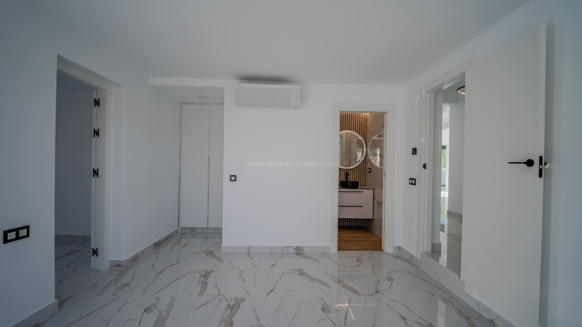 Villa en Town Center