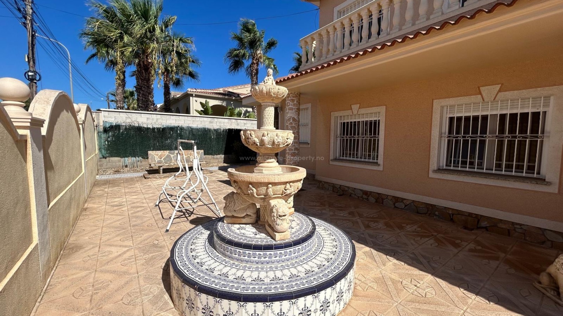 Villa en Town Center