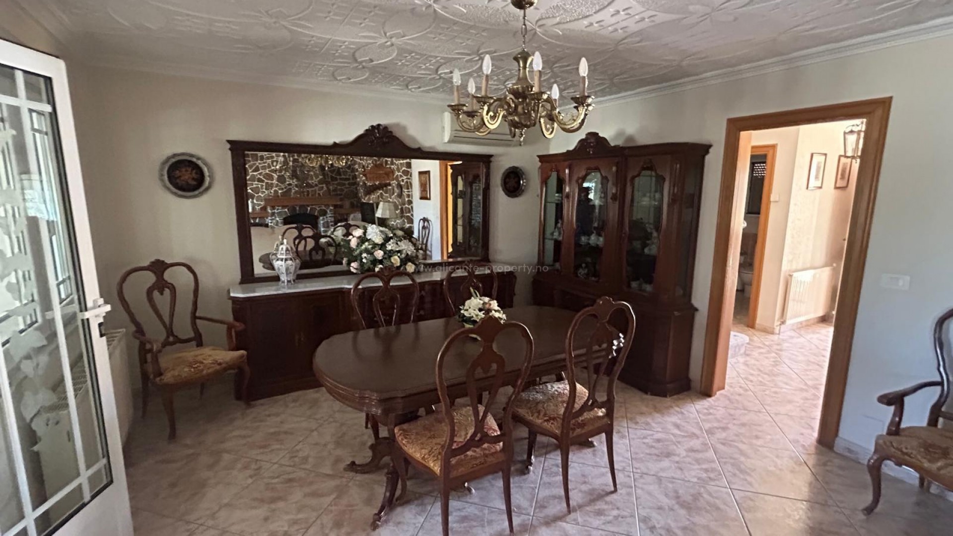 Villa en Town Center