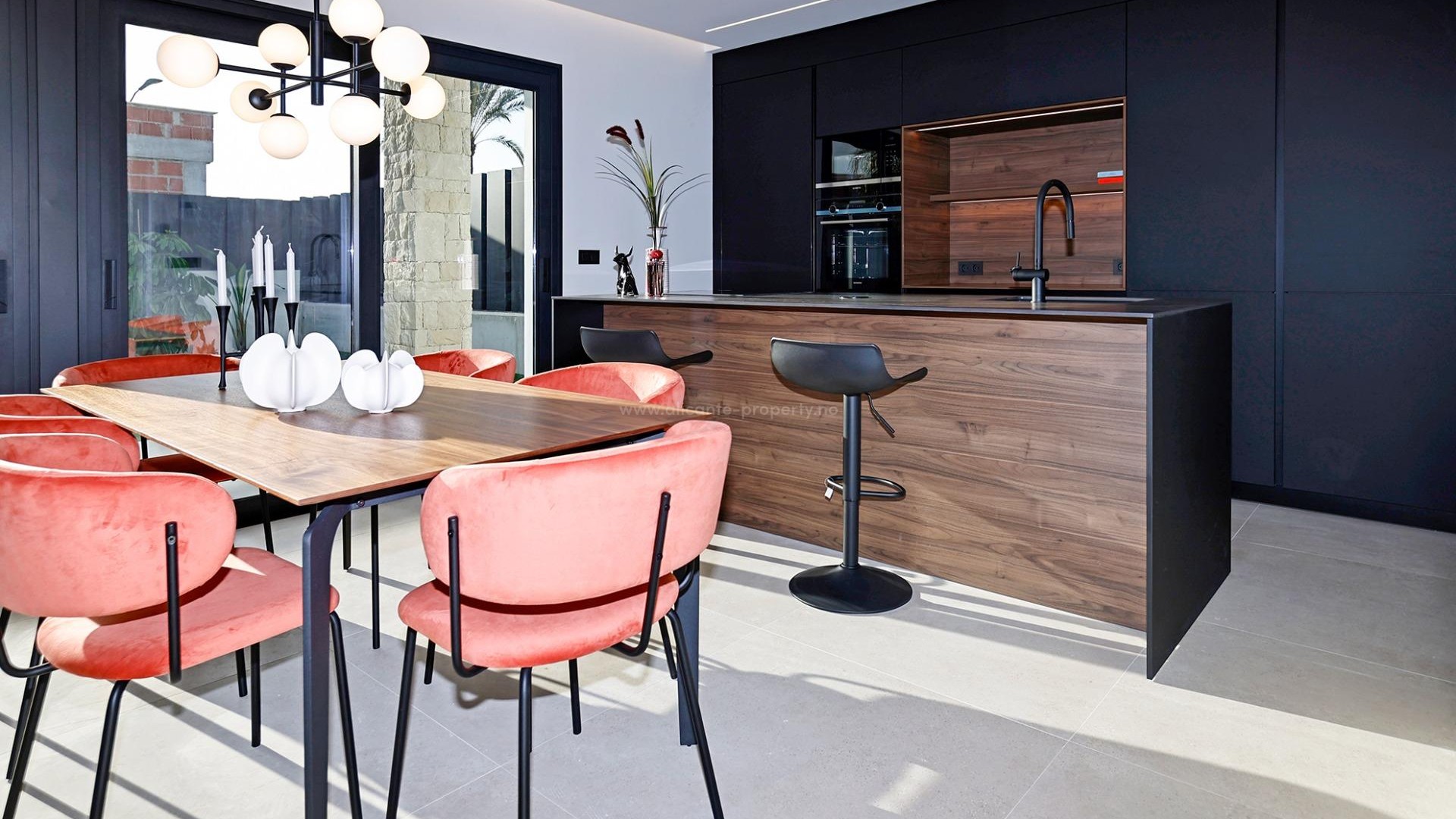 Villa en Urb. La Quinta