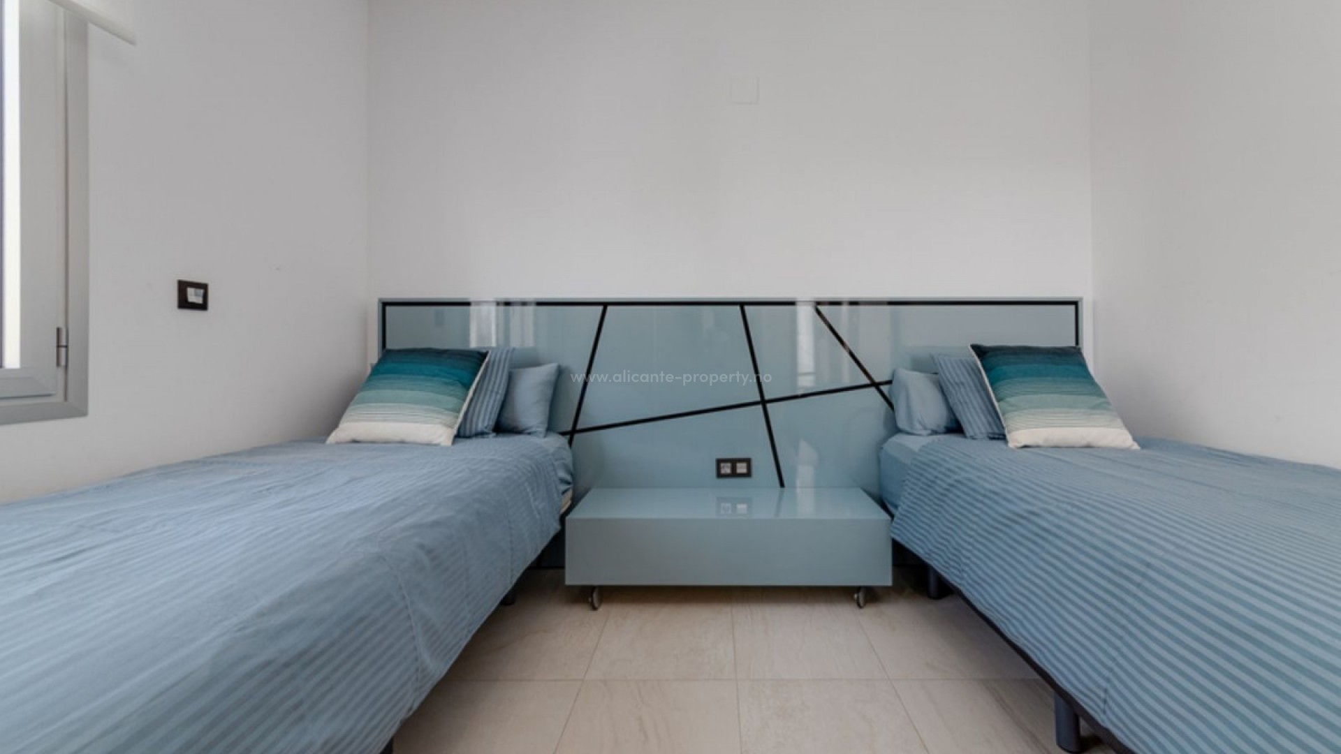 Villa en Urbanización El Raso