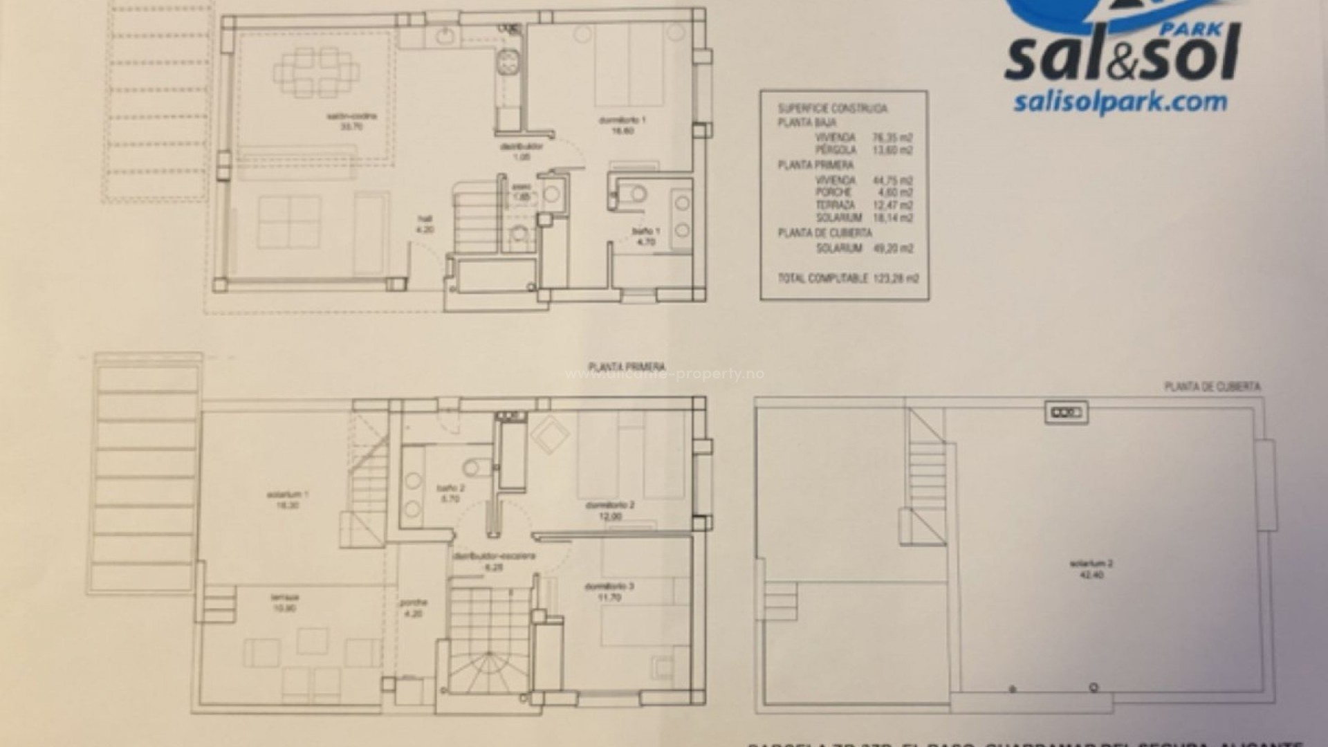 Villa en Urbanización El Raso
