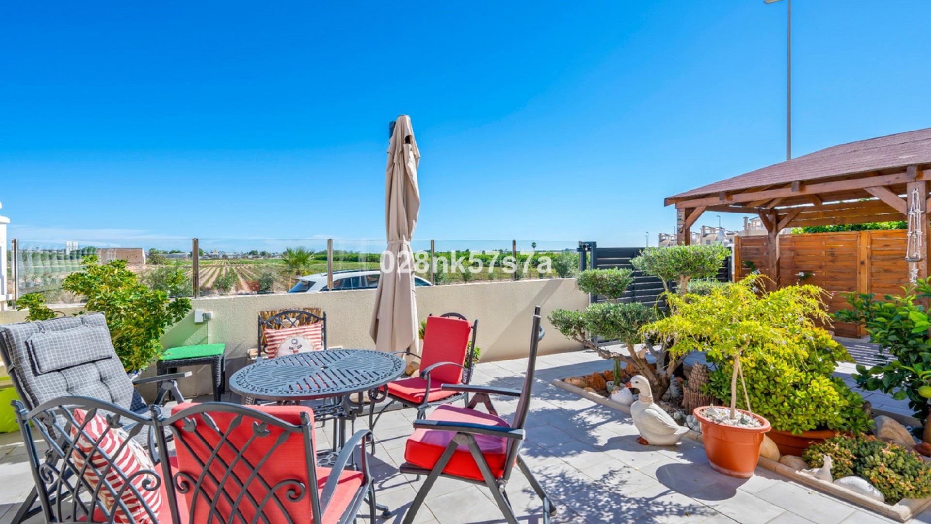 Villa en Urbanización El Raso