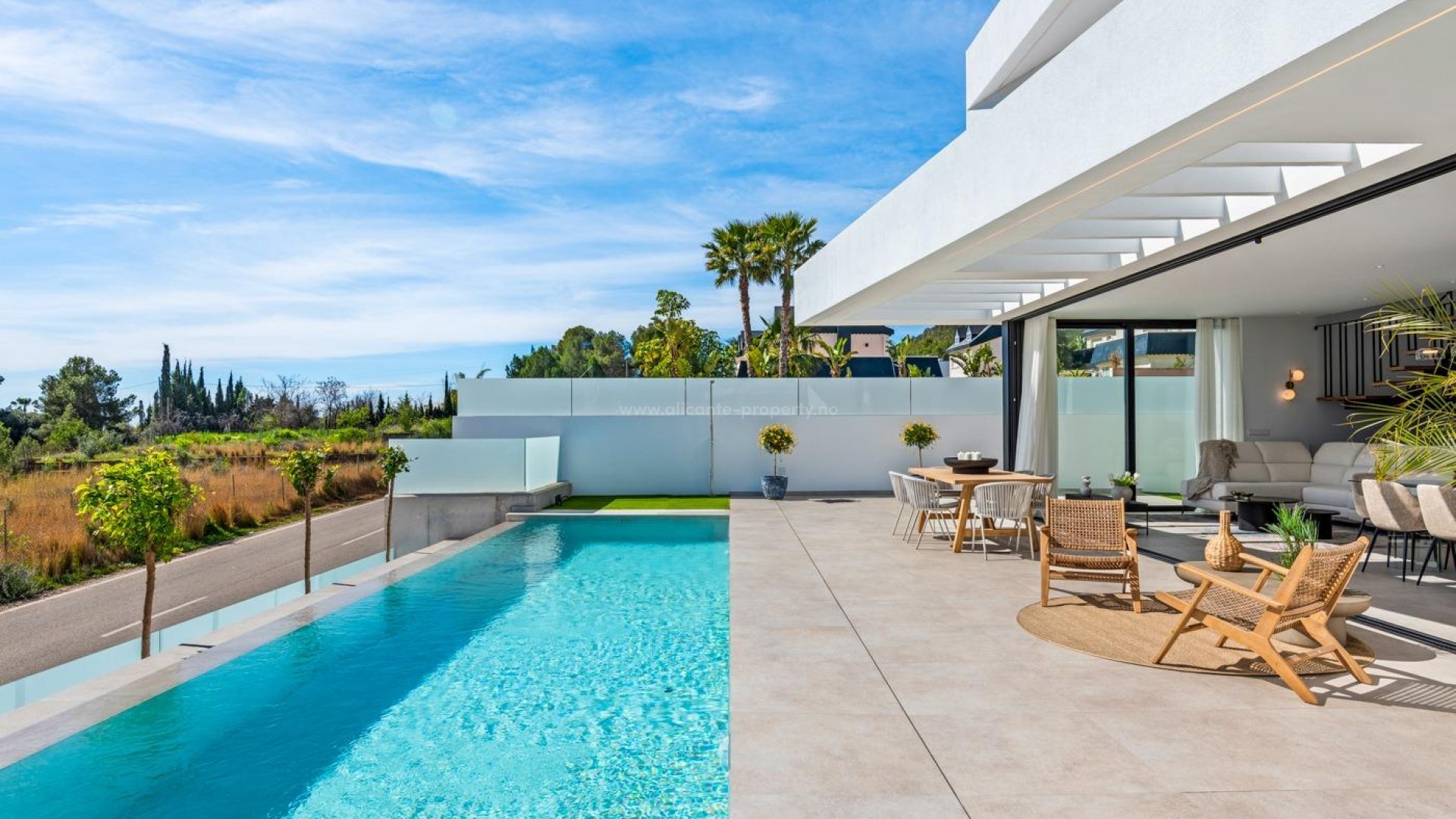 Villa en Urbanizaciones