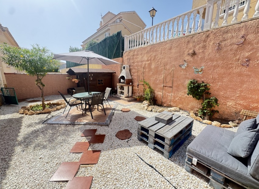 Villa en Villamartín