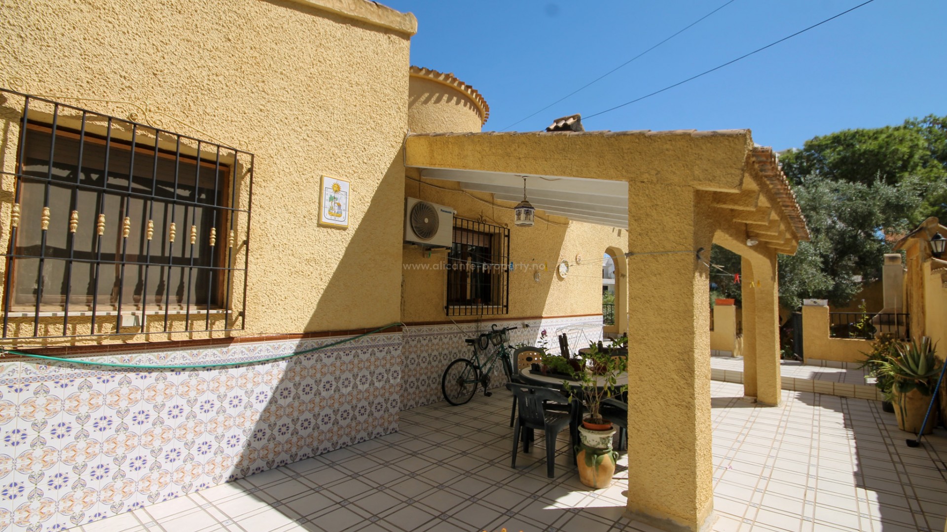 Villa en Villamartín