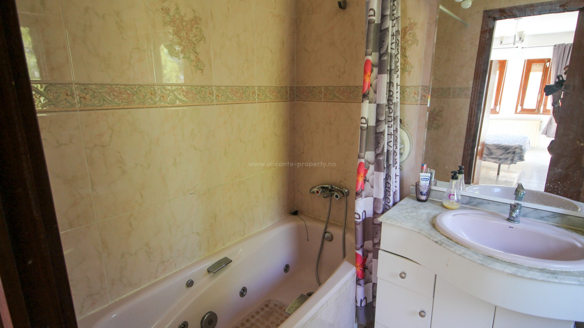 Villa en Villamartín