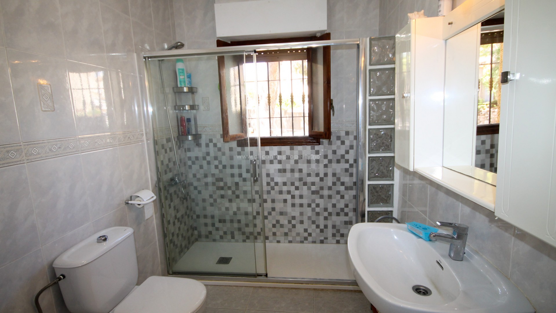 Villa en Villamartín