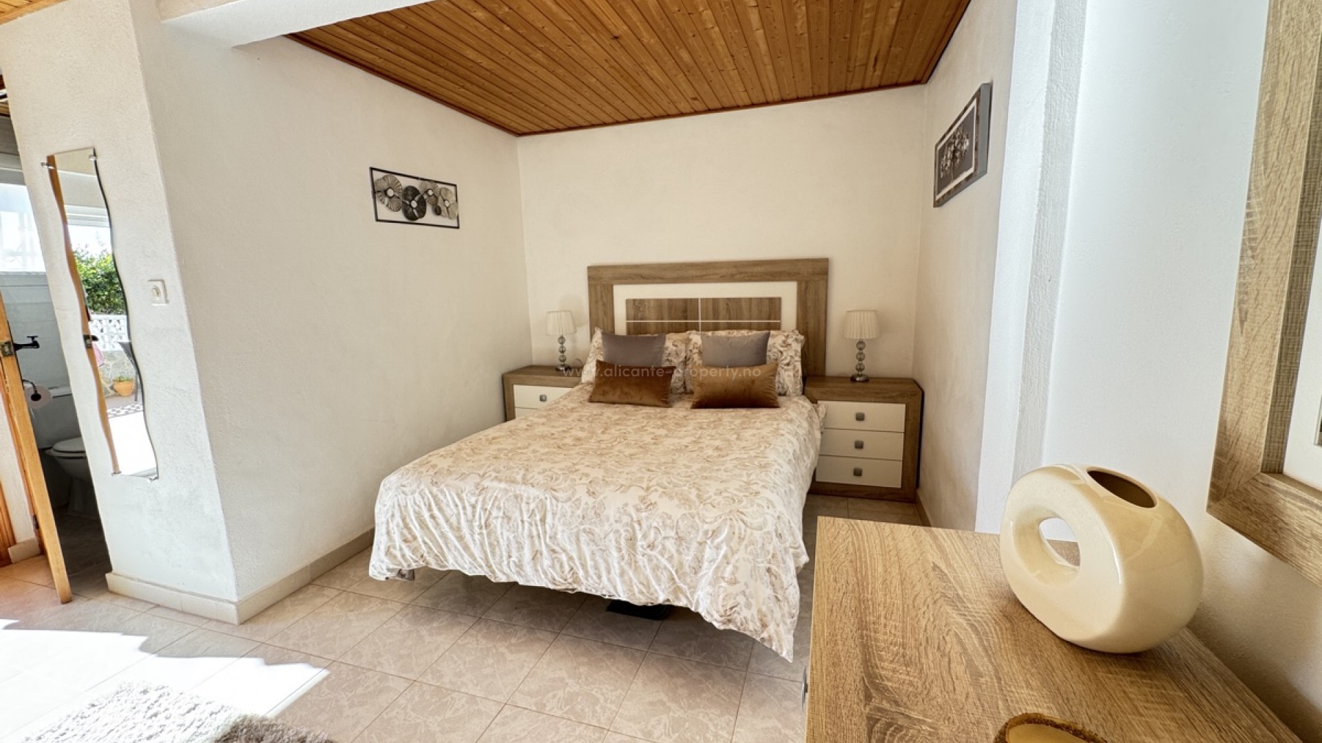 Villa en Villamartín