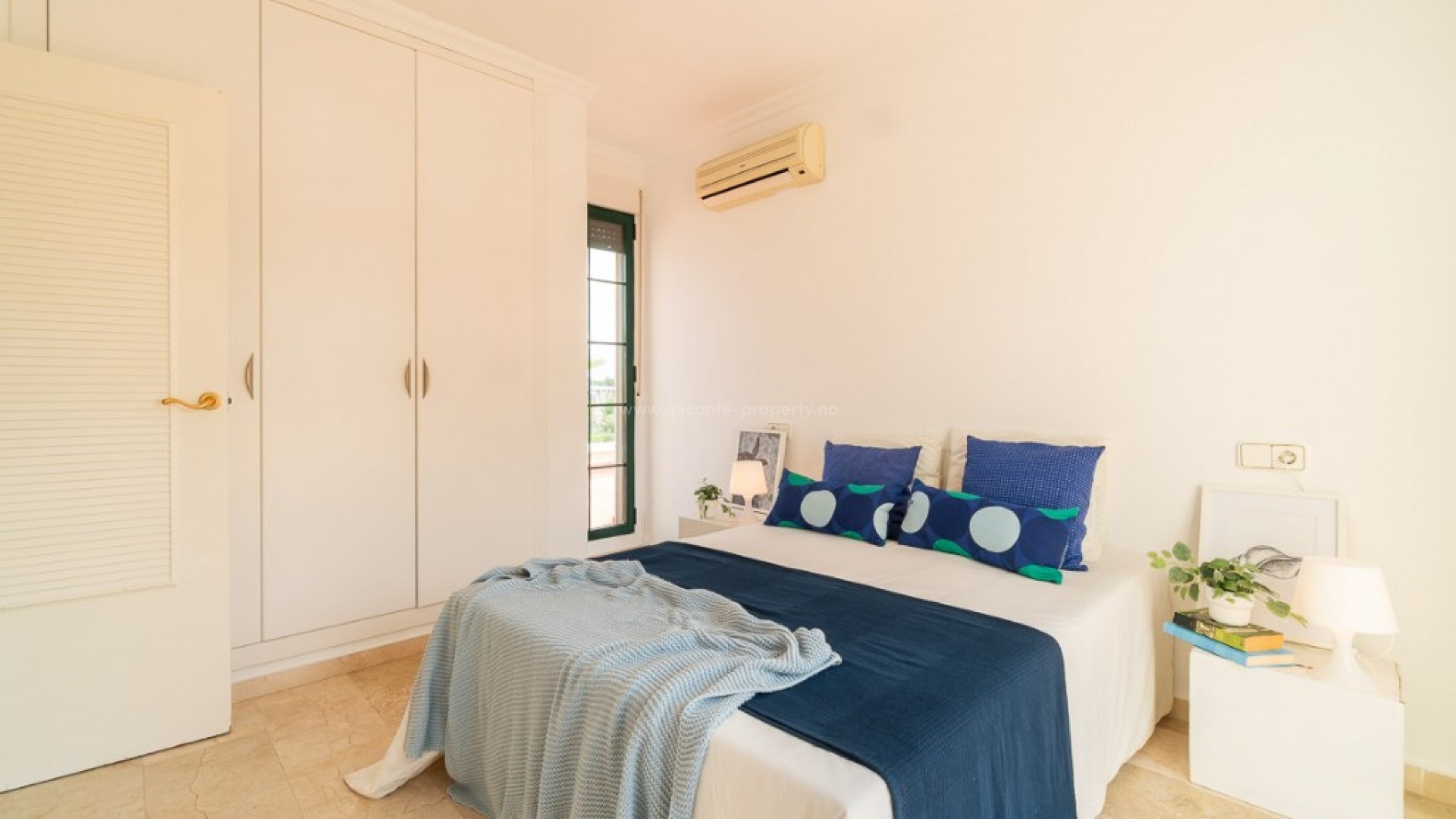 Villa en Villamartín