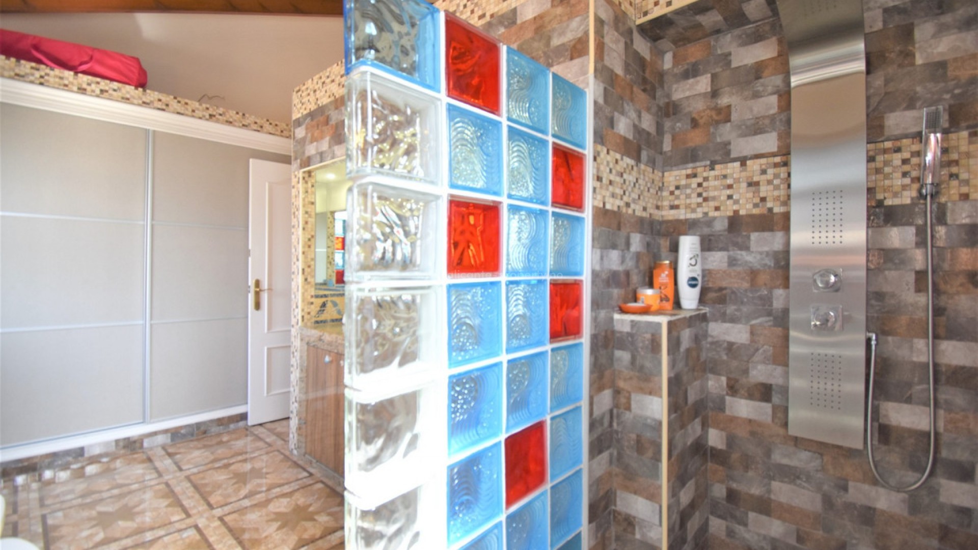 Villa en Villamartín