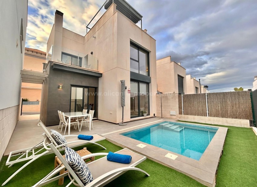 Villa en Villamartín