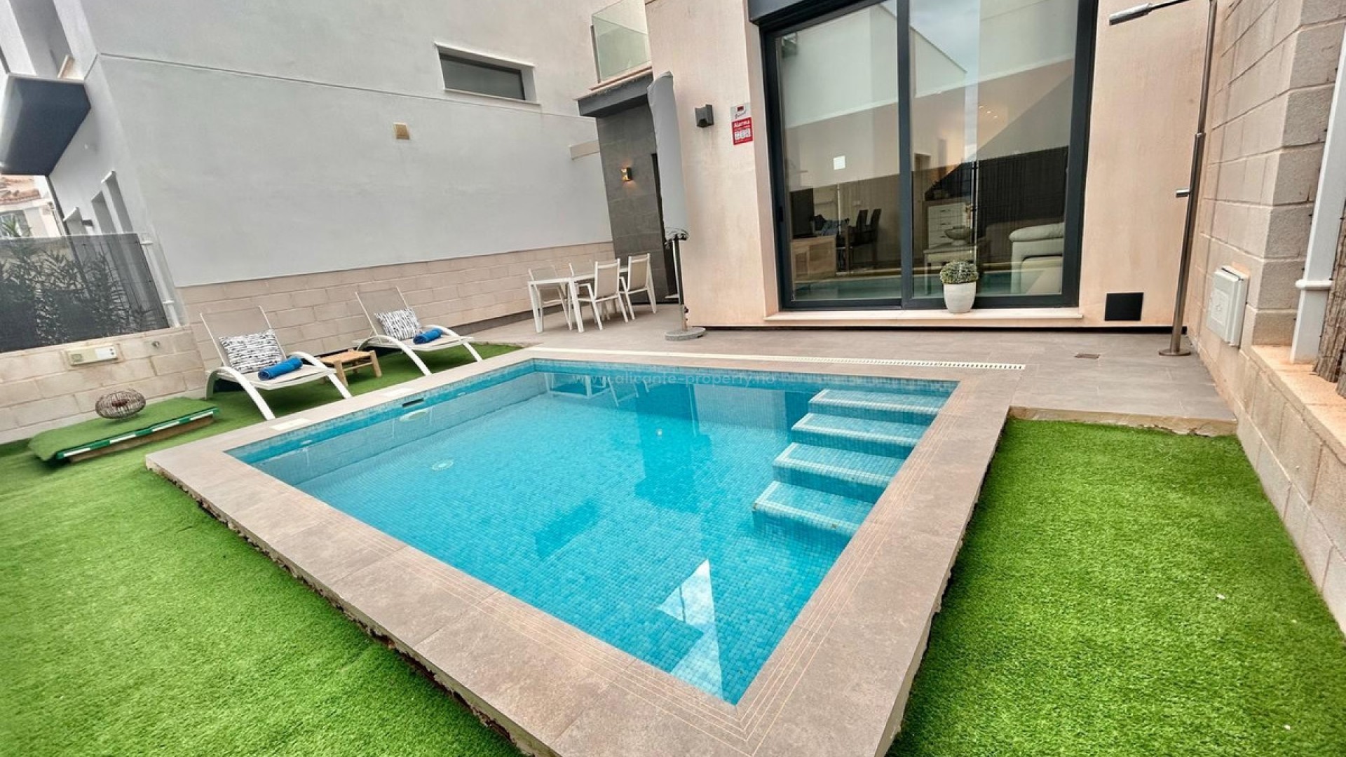 Villa en Villamartín