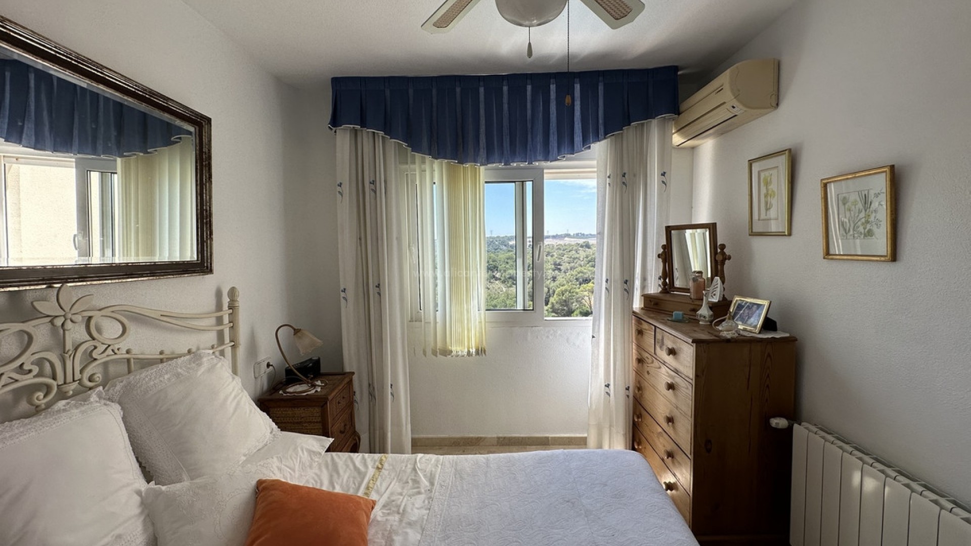 Villa en Villamartín