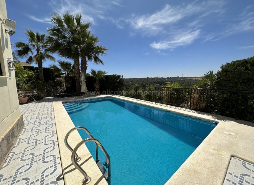 Villa en Villamartín