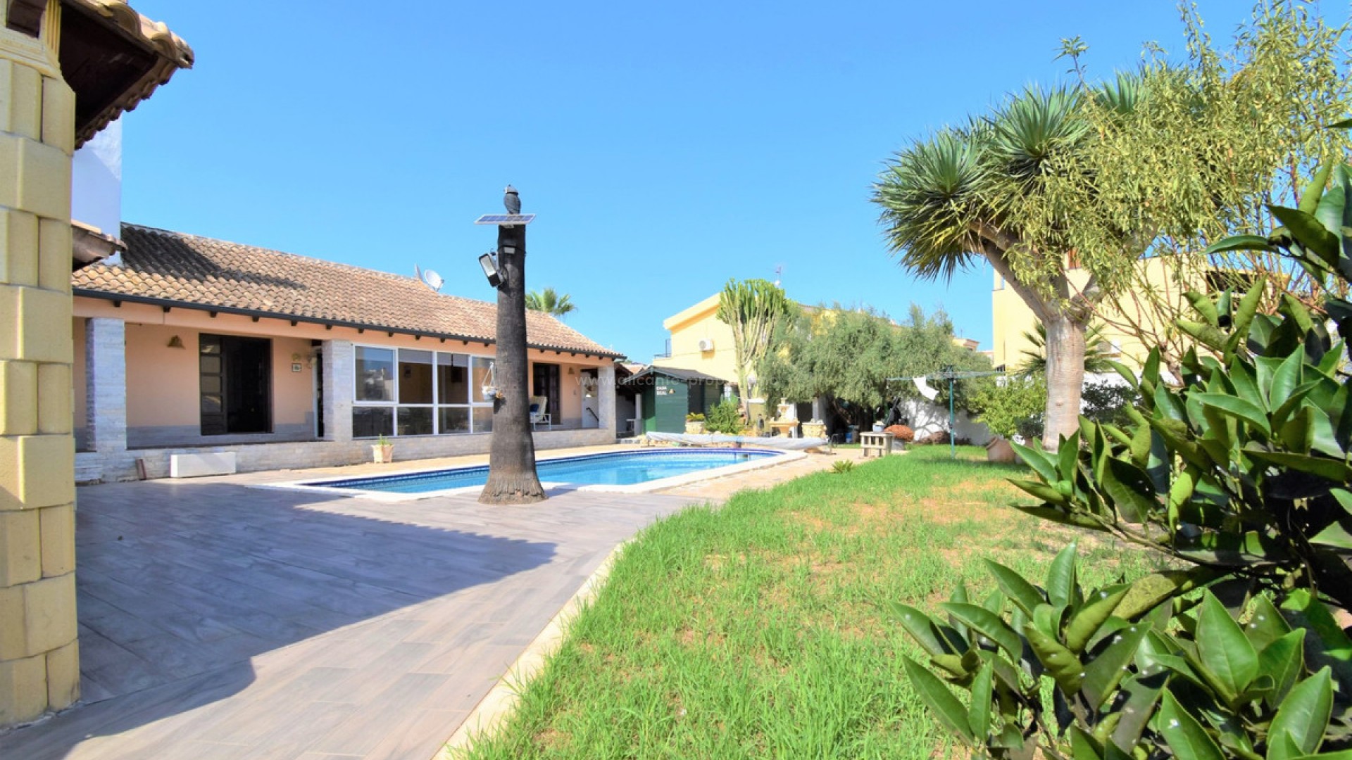 Villa en Villamartín