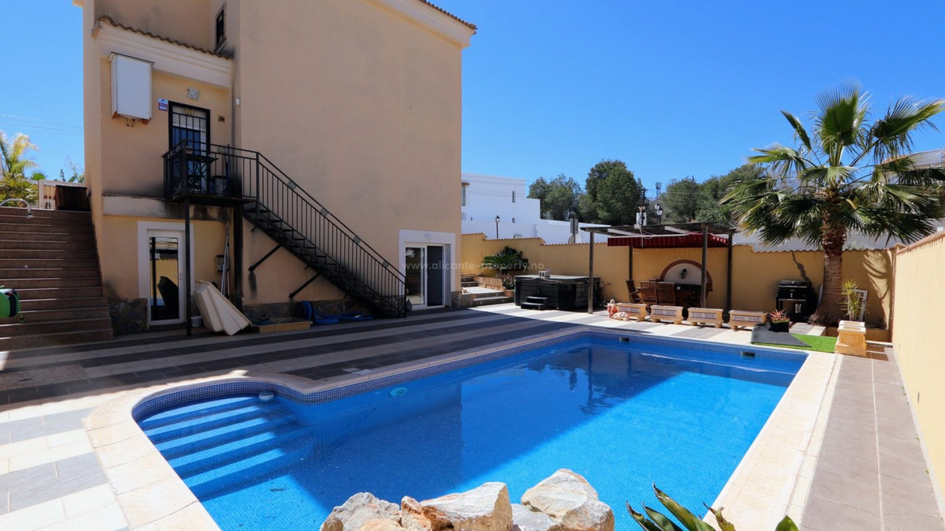 Villa en Villamartín