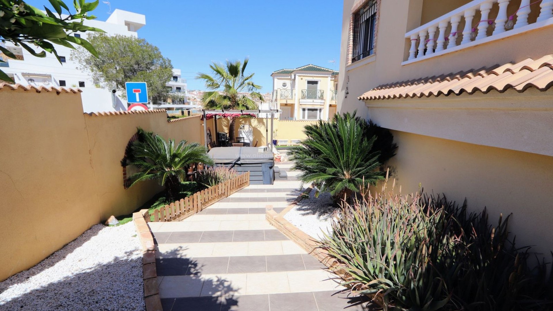 Villa en Villamartín