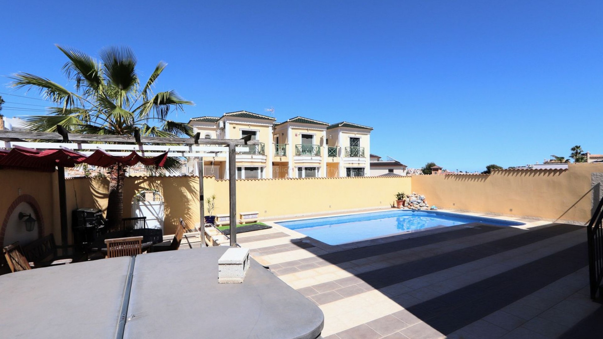 Villa en Villamartín