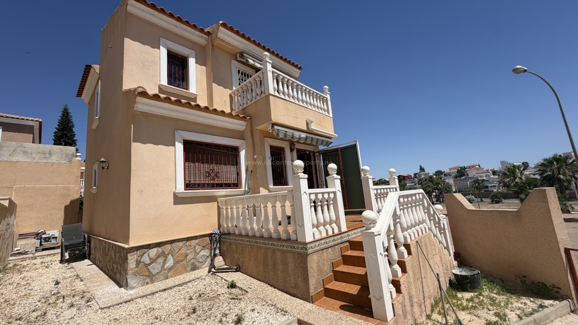 Villa en Villamartín
