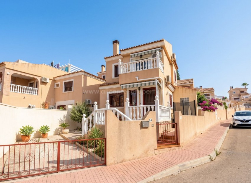 Villa en Villamartín