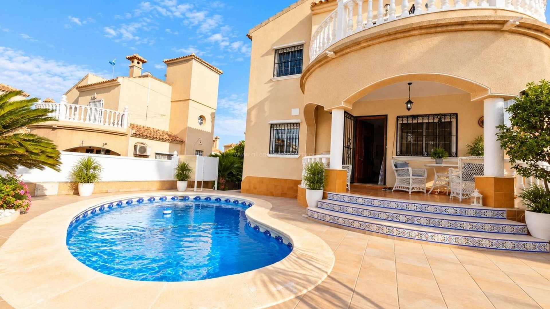 Villa en Villamartín