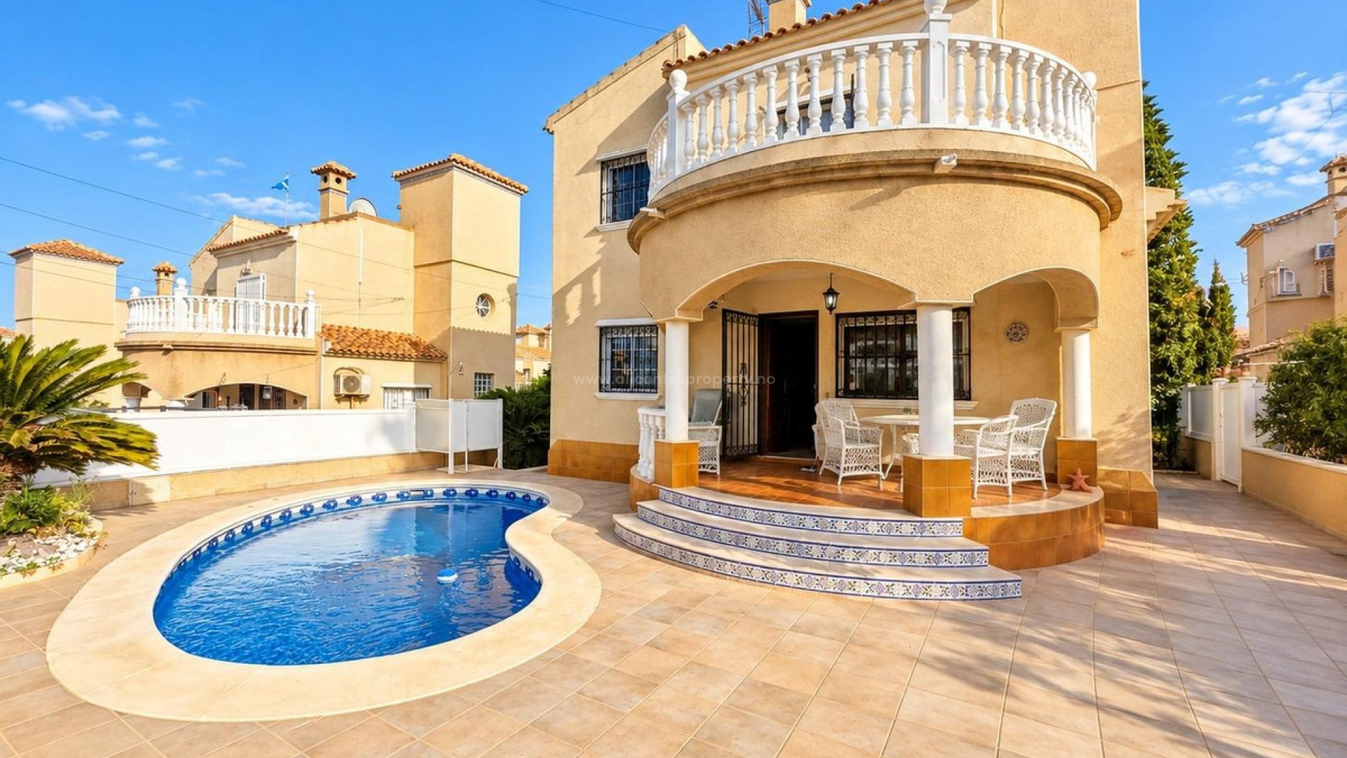 Villa en Villamartín