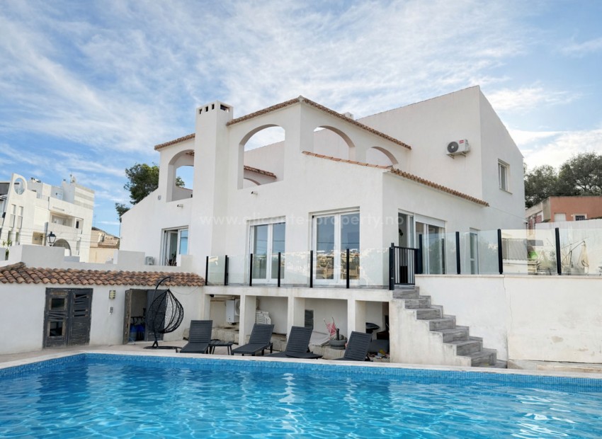 Villa en Villamartin