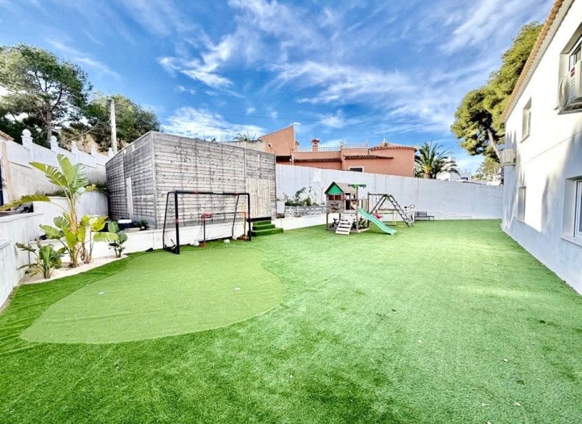 Villa en Villamartín