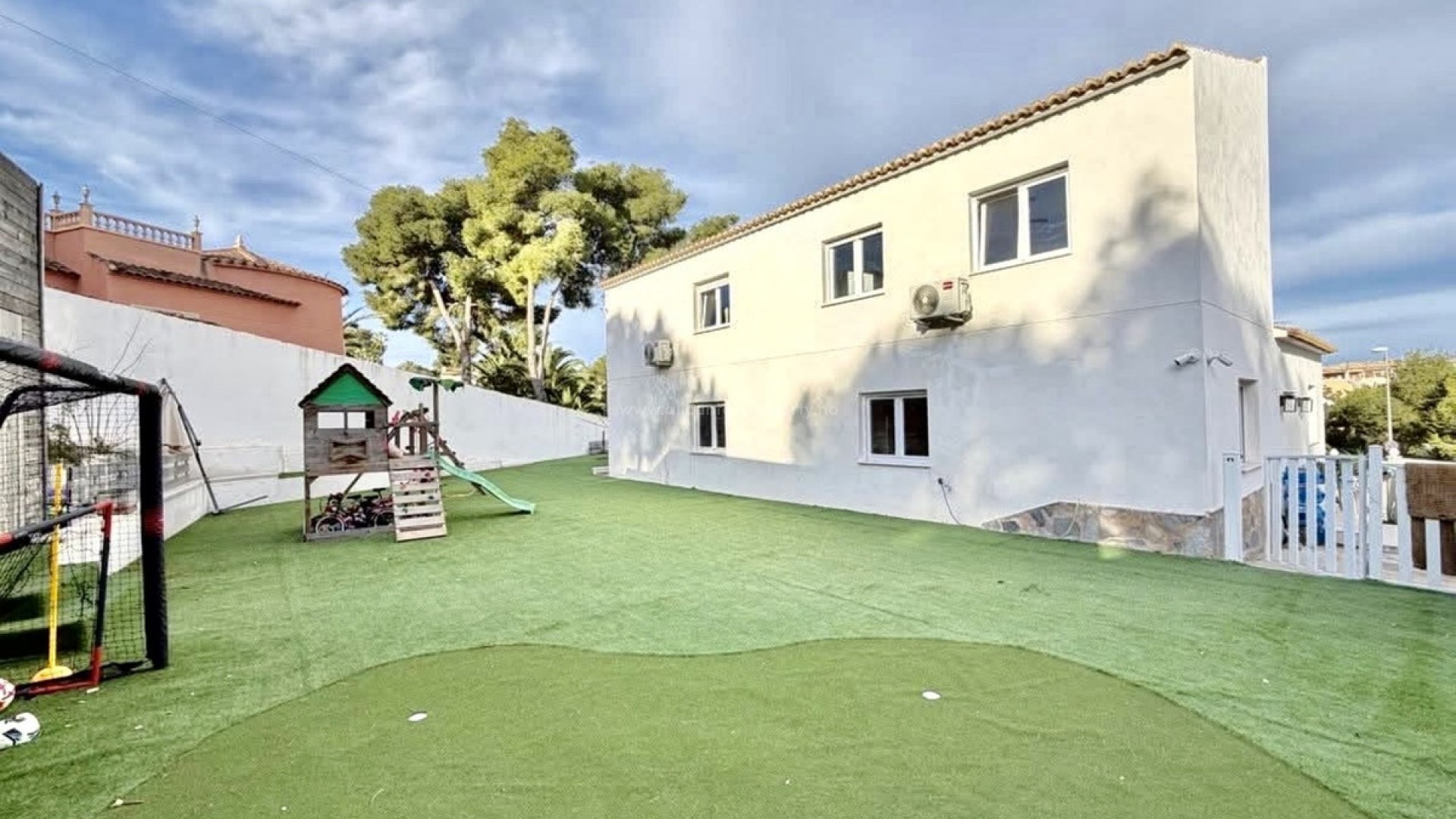 Villa en Villamartín