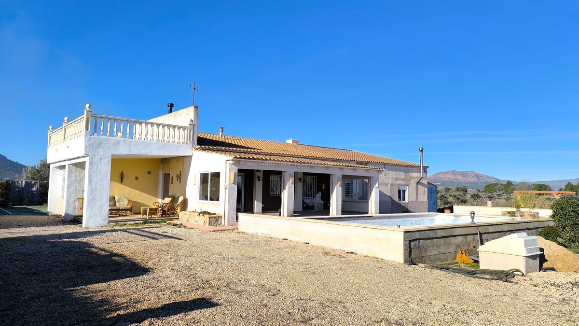 Villa en Villena Centro