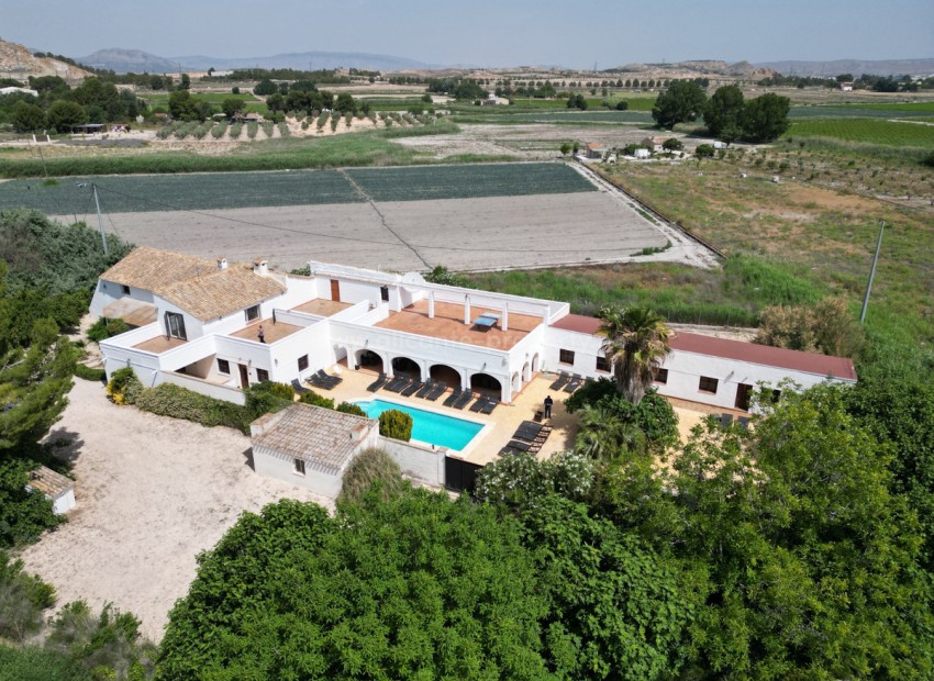 Villa en Villena Centro