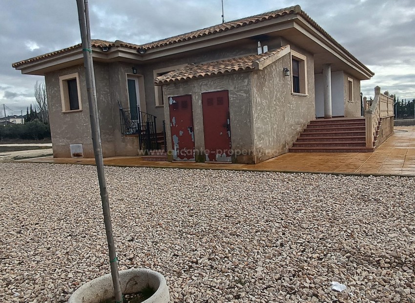 Villa en Yecla Centro