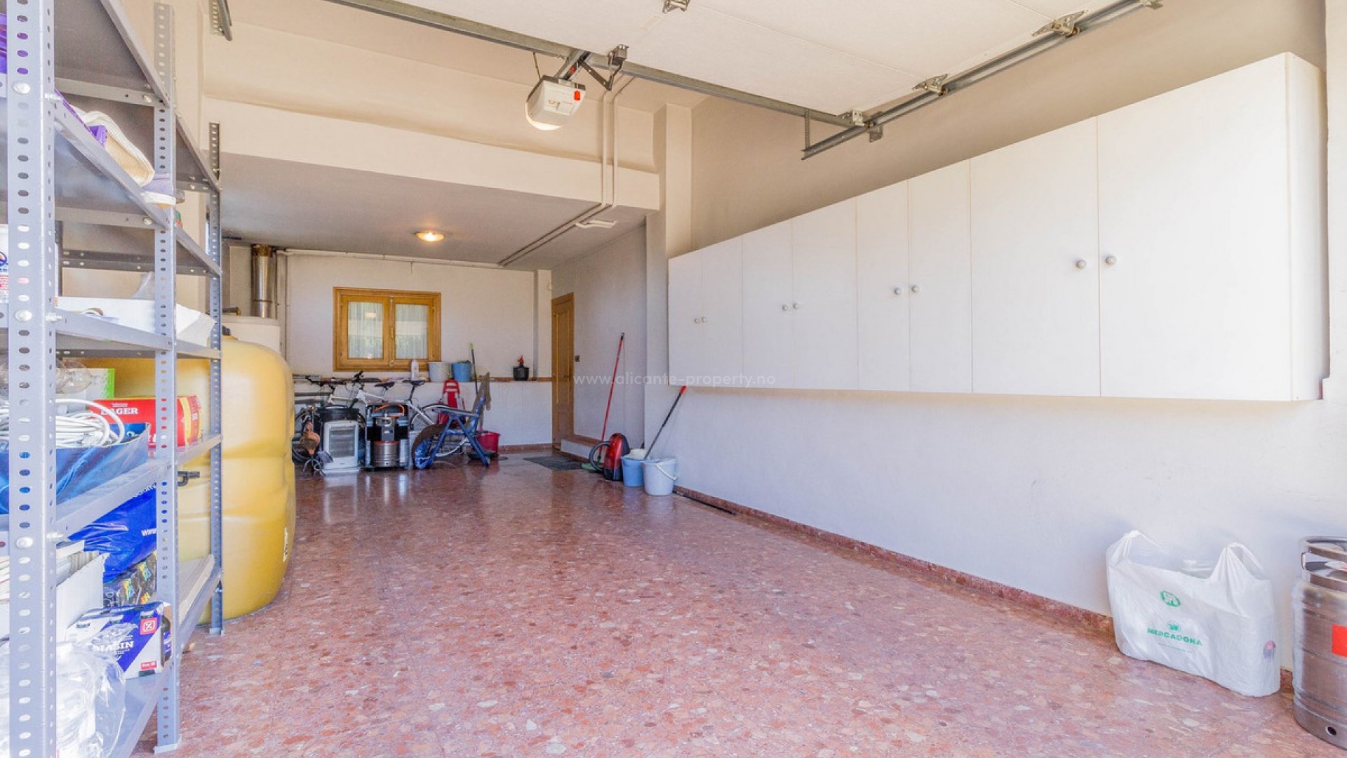 Villa en Yecla Centro