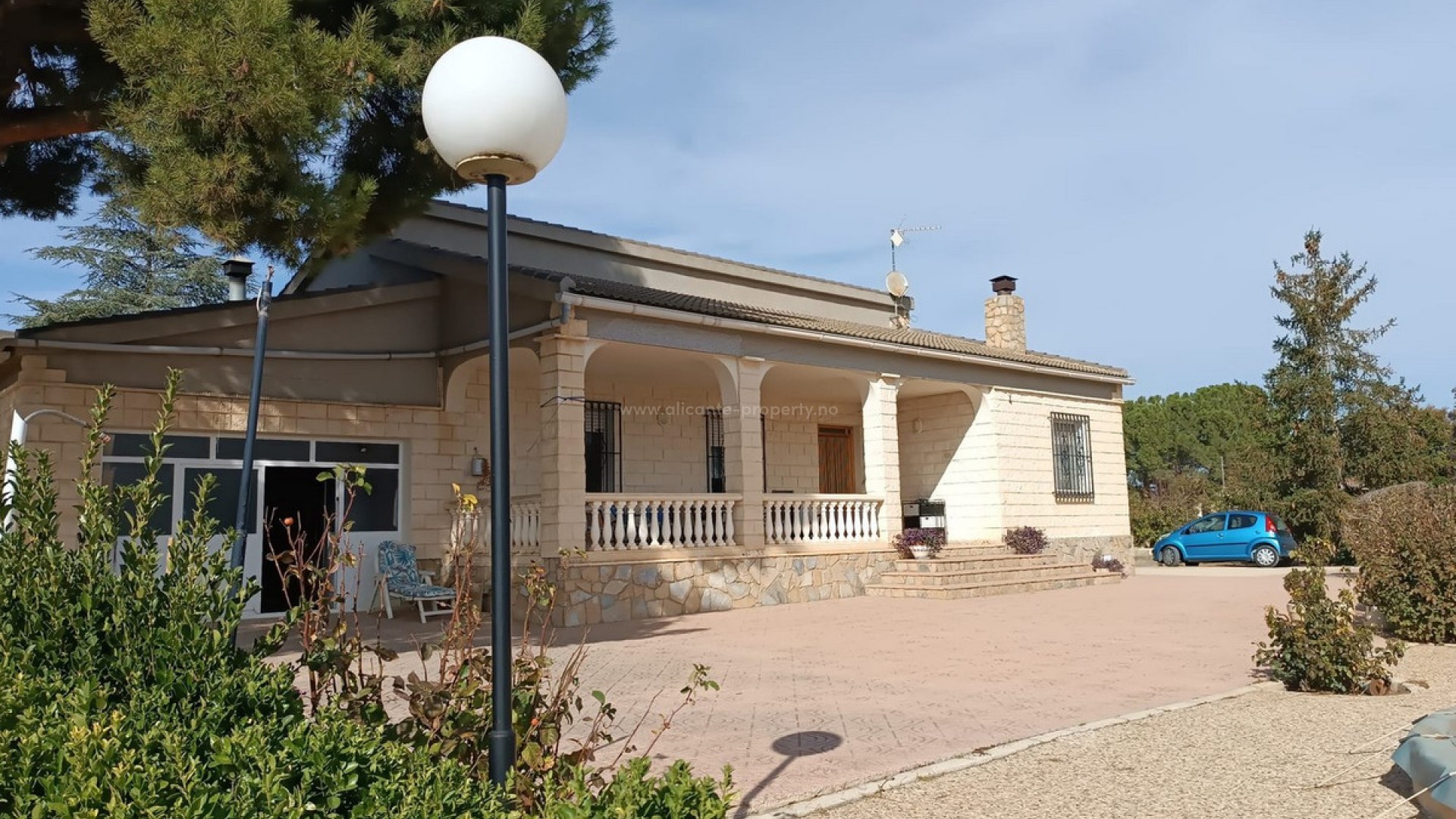 Villa en Yecla Centro