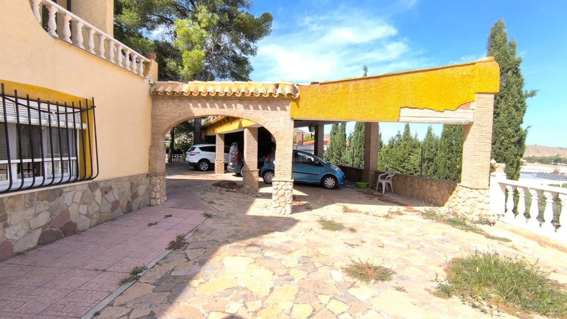 Villa en Yecla Centro