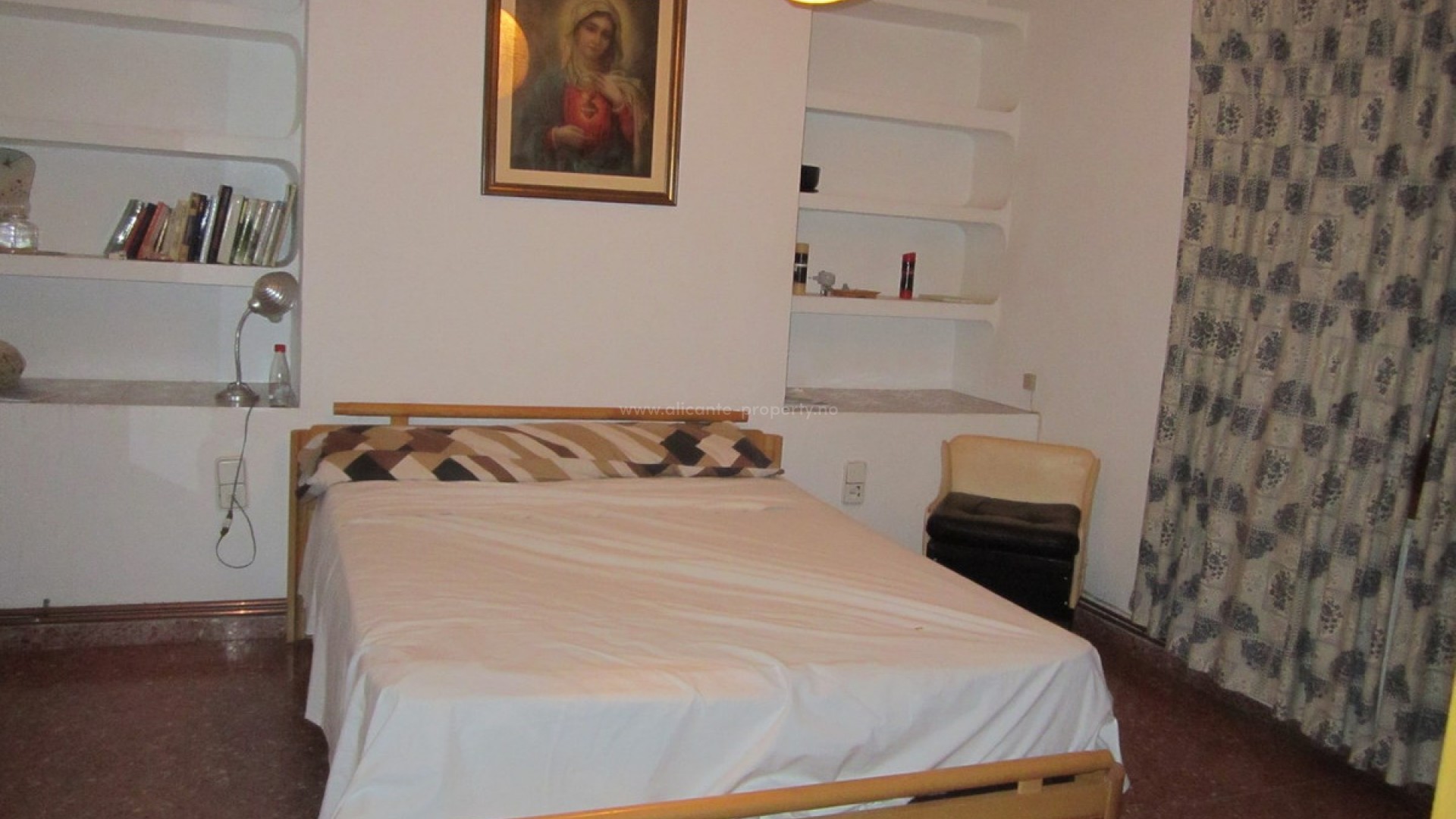 Villa en Yecla Centro