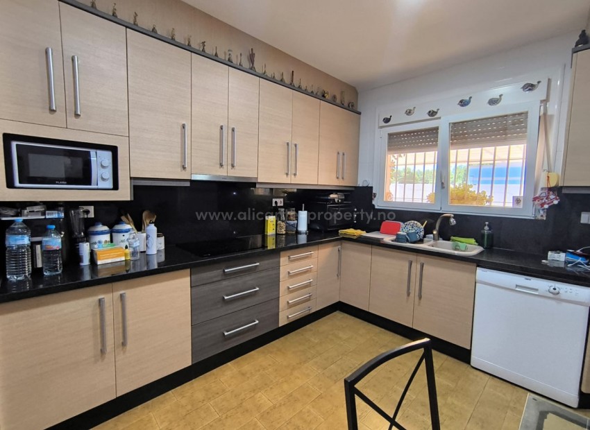 Villa en Yecla Centro