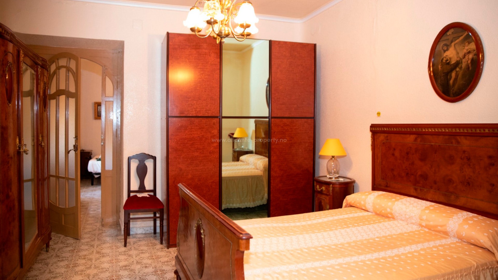 Villa en Yecla Centro